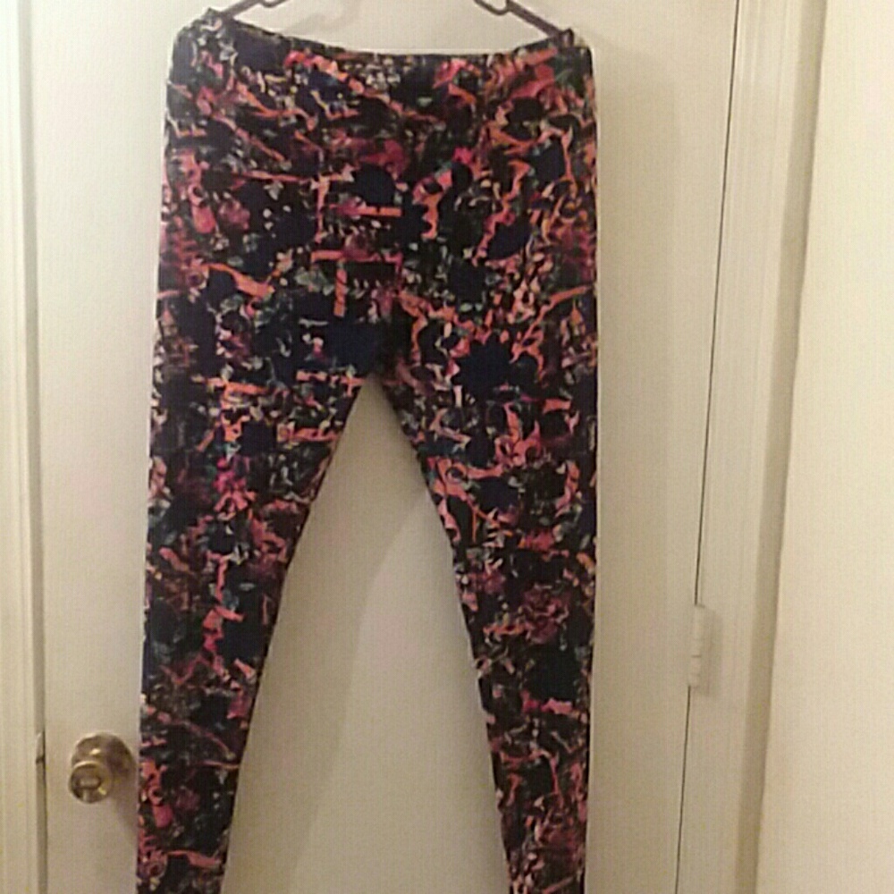 Lula Roe leggings